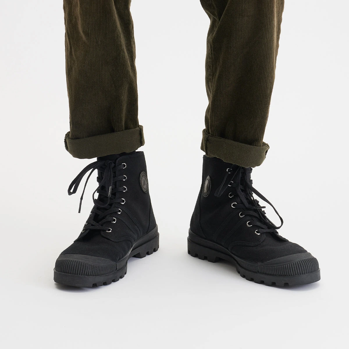 AUTHENTIQUE/T H4G NOIR